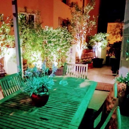 La Terrasse Apartment Nisa Exterior foto